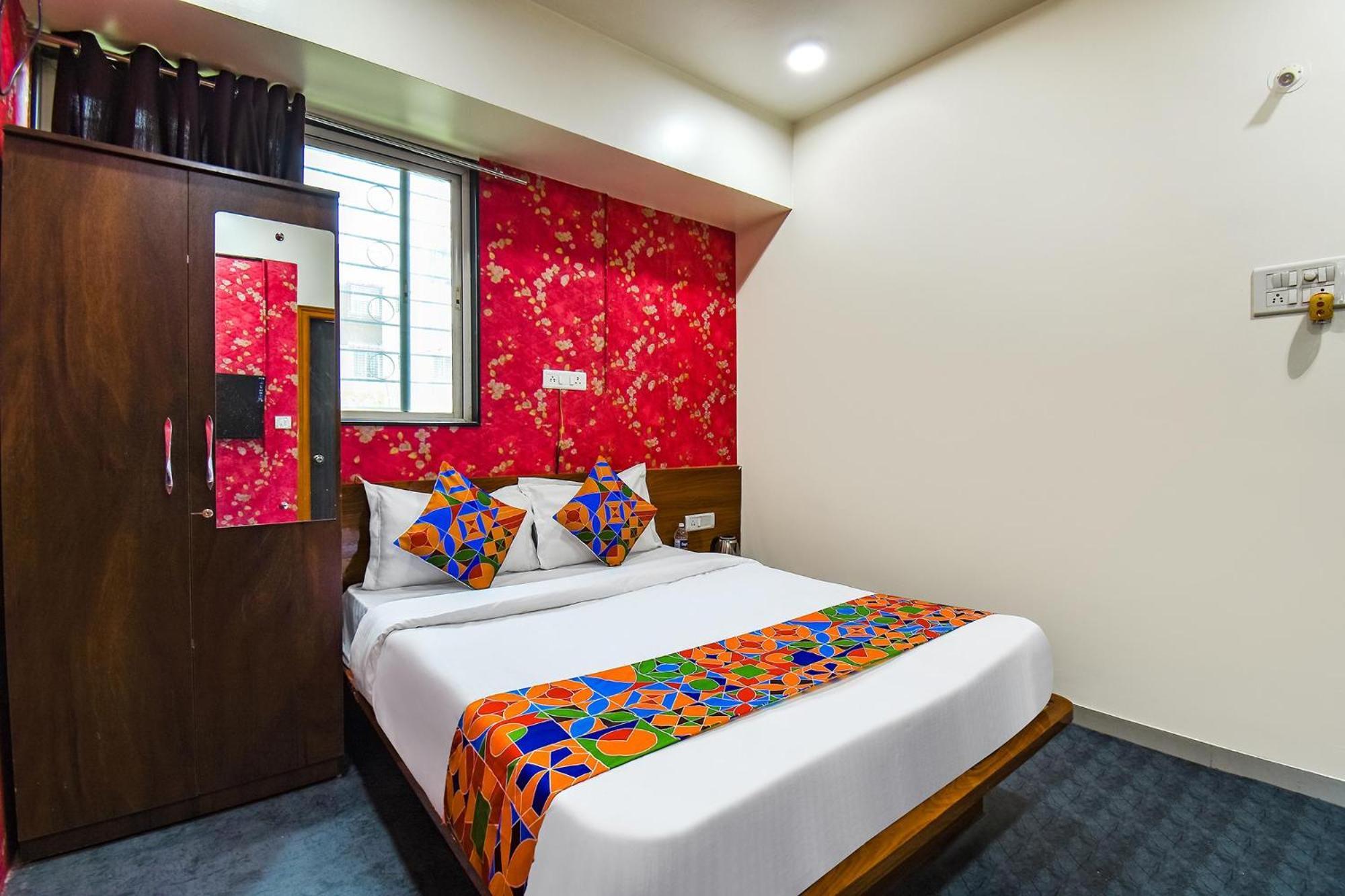 Fabhotel Skylight Studio Rooms - Nr Mcf Camp Pune Zewnętrze zdjęcie