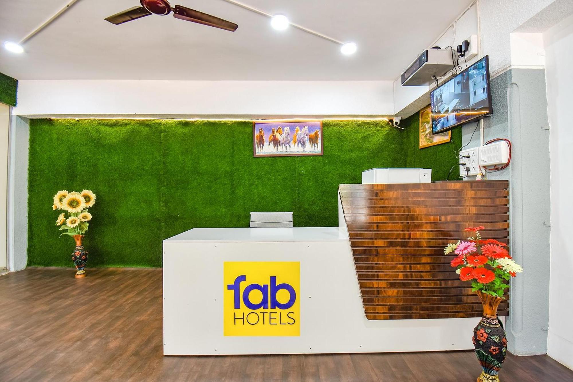 Fabhotel Skylight Studio Rooms - Nr Mcf Camp Pune Zewnętrze zdjęcie